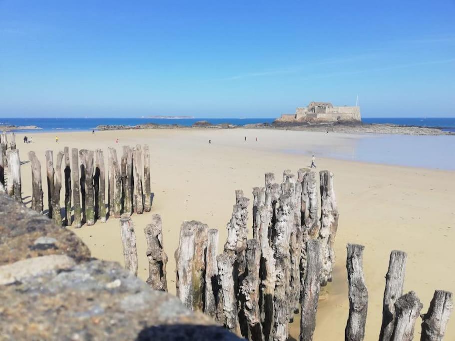 Dinard : Loft De 175 M² - A 150 M De La Plage Buitenkant foto